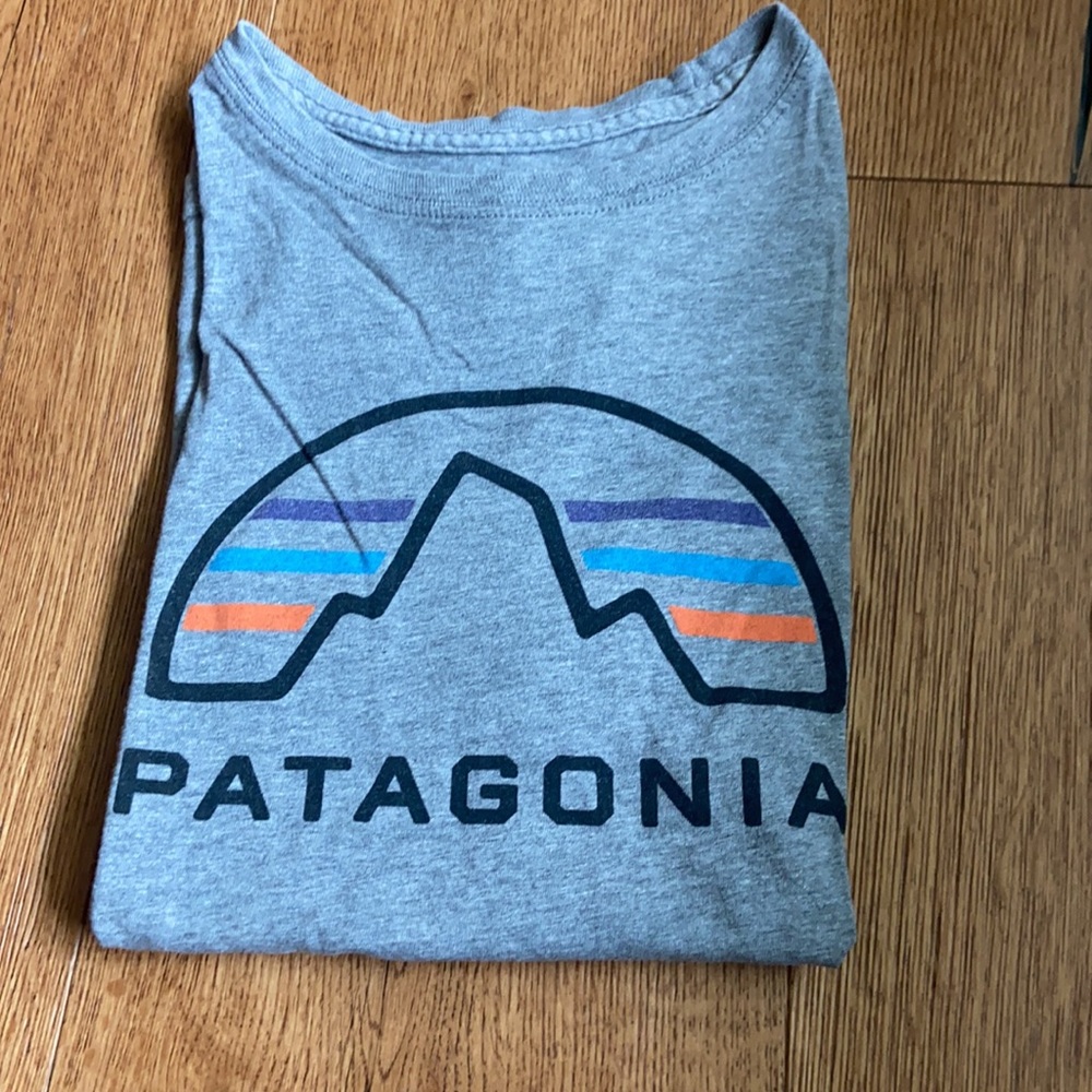 Patagonia Boys logo shirt